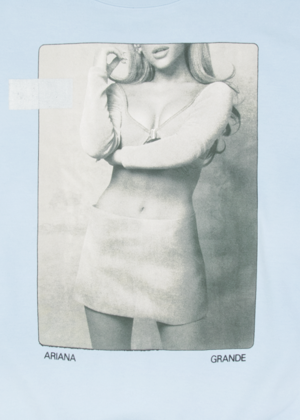 positions crewneck back detail